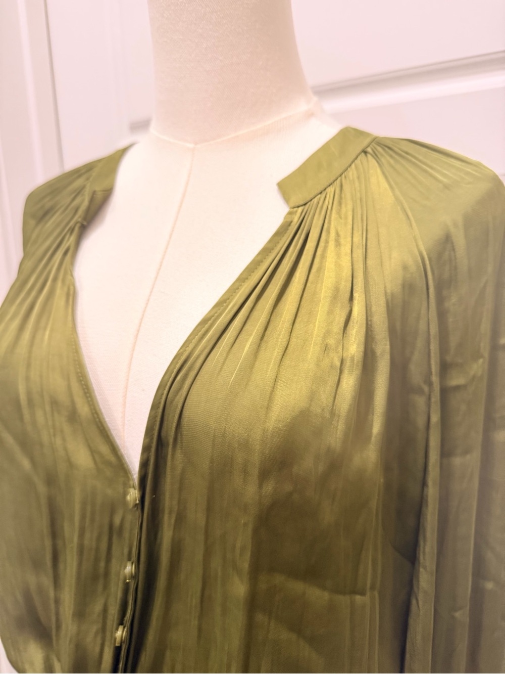 🔥Zara Olive Green Long-Sleeve V-Neck Wide-Leg Jumpsuit NWT - Picture 4 of 8